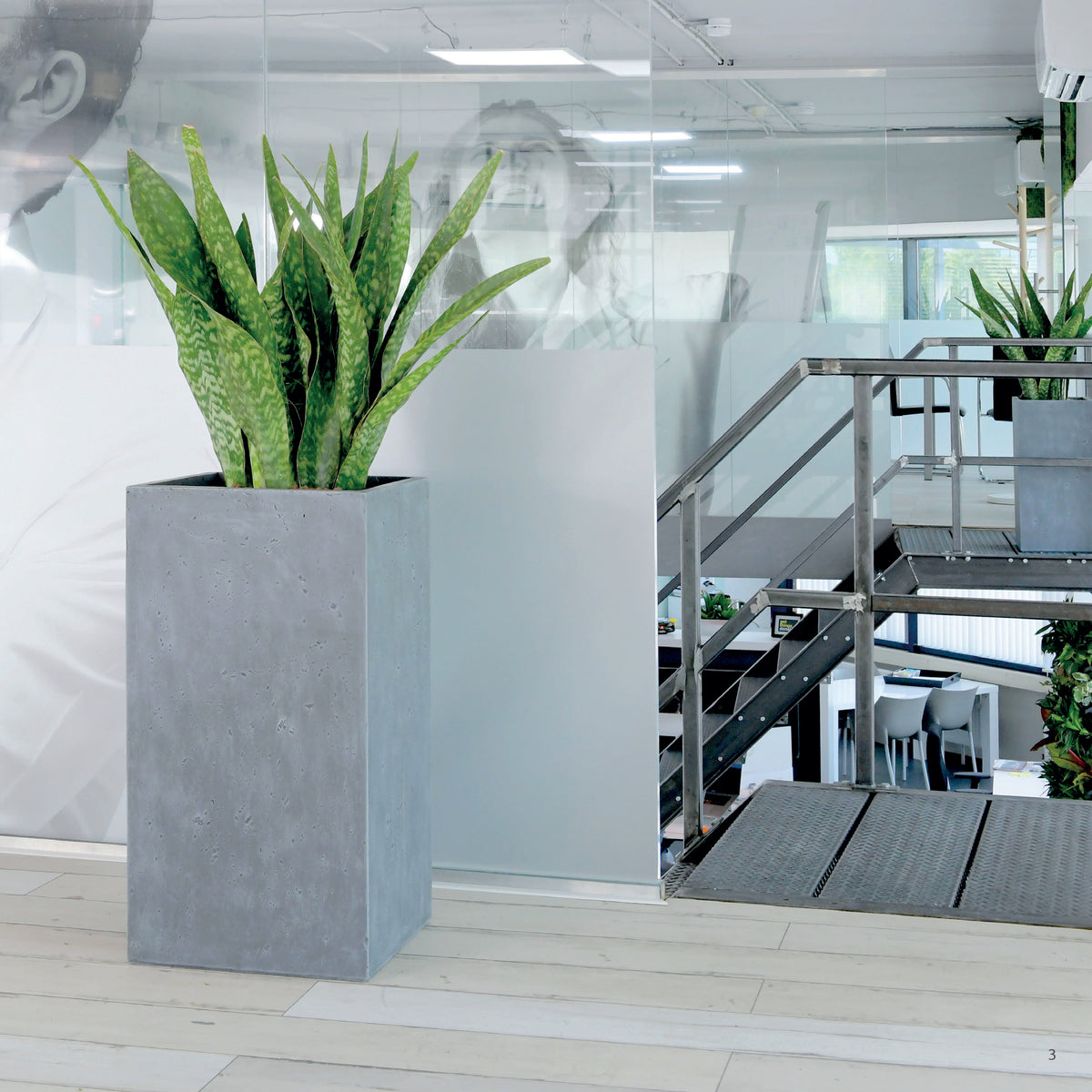 Strong Clay Pottery Planter Tall Squares